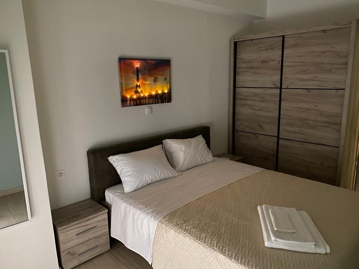 Great Alexander Street, Larisa Apartman Kültér fotó